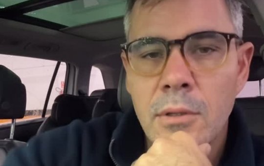 Juliano Cazarré se manifestou após a abertura de uma ação trabalhista de R$225 mil por ex-funcionária