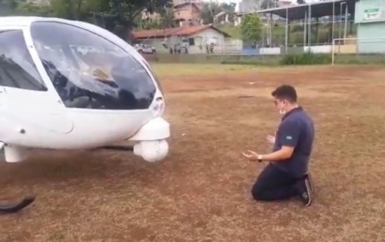 Piloto de helicóptero da TV Globo agradece a Deus após pouso forçado
