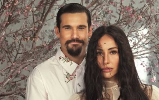 É menino! Sabrina Sato e Nicolas Prattes descobrem sexo do bebê 