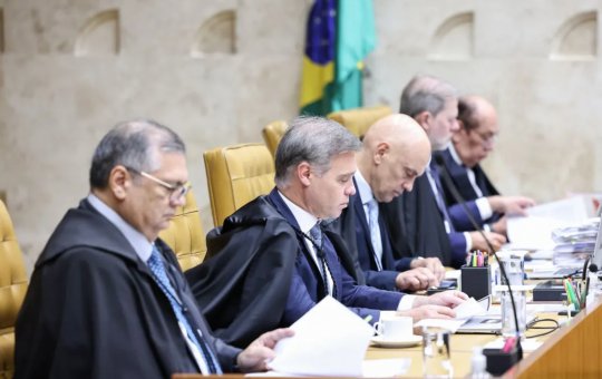STF conclui julgamento que libera parte dos penduricalhos a magistrados