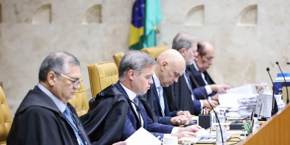 STF conclui julgamento que libera parte dos penduricalhos a magistrados