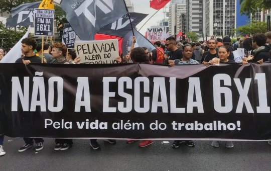 Diretora da Fiesp critica fim da escala 6x1 e diz: “Aos sábados vamos ao salão de beleza”