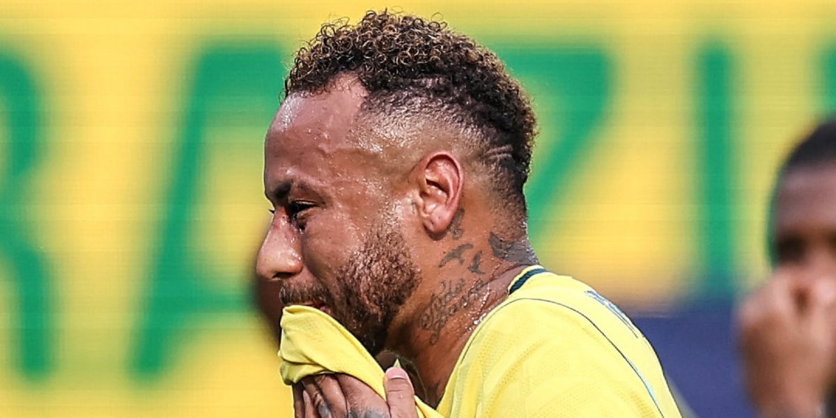 “Tentei, tentei. Agora acabou”: Neymar indica despedida da Seleção após eliminação