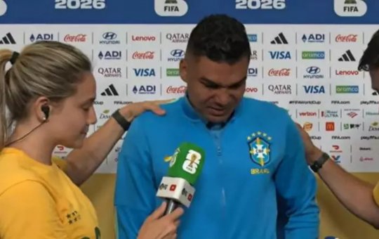 Casemiro se emociona ao vivo em entrevista após eliminação do Brasil: "Díficil achar palavras"