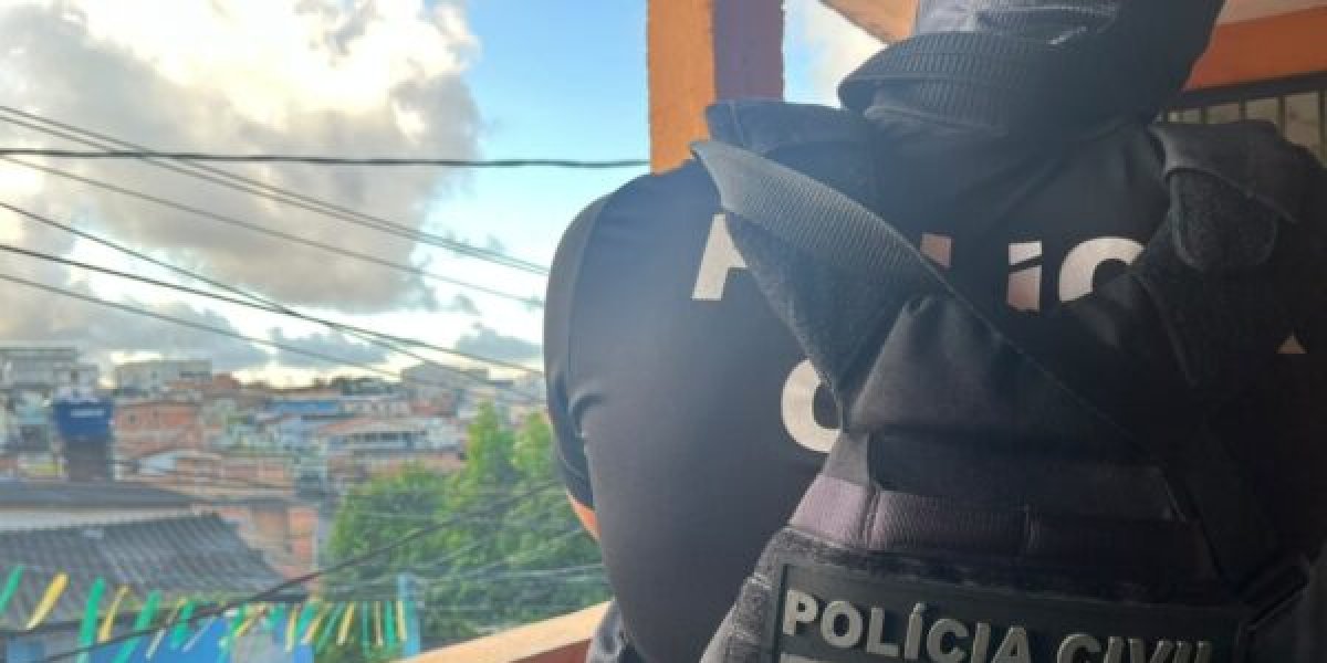 Operação Hexa prende suspeitos de roubar turistas na Orla da Barra, em Salvador