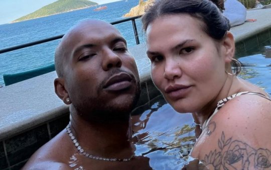 Thais Carla se pronuncia sobre fim do casamento e nega rumores do ex-marido ser fetichista