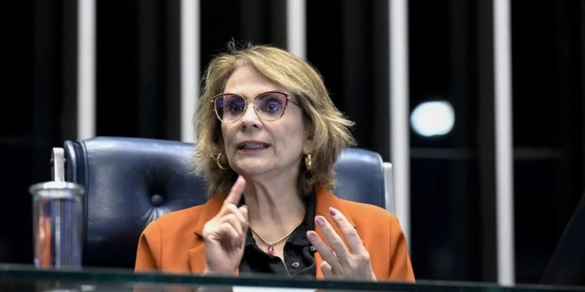 Damares reage a críticas de aliados de Flávio e diz: “Parem de atacar os seus soldados”