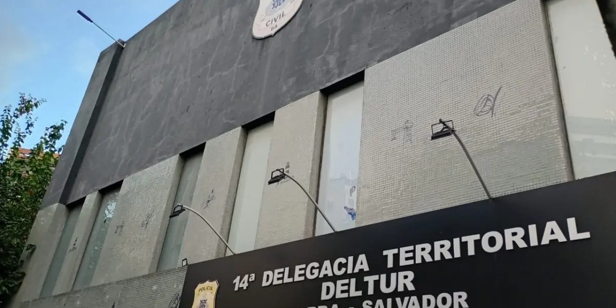 Quarto investigado por roubos contra turistas no Porto da Barra é preso pela Polícia Civil