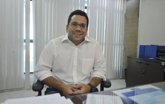 Após decisão da Justiça, secretário municipal de Educação defende fechamento da Escola Paulo Mendes
