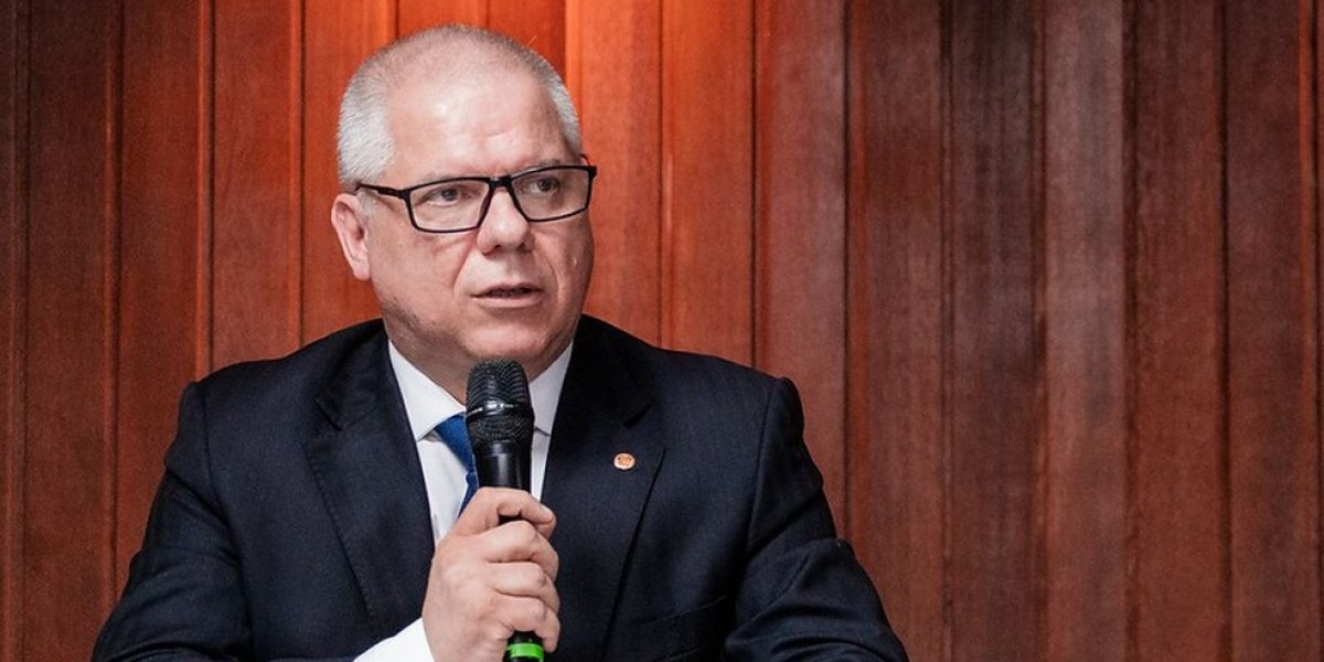 PF aponta que ex-presidente do INSS recebeu até R$ 250 mil mensais em propina