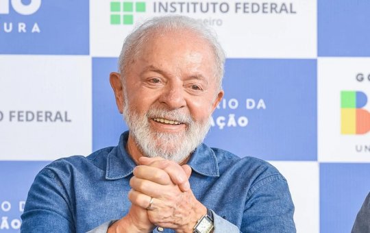 Aprovação de Lula sobe para 48% e supera desaprovação pela primeira vez desde 2024, aponta pesquisa