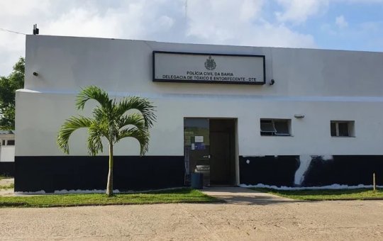 Barbeiro mata pai acidentalmente durante discussão dentro de barbearia no sul da Bahia
