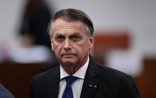 Defesa de Bolsonaro diz ao STF que ex-presidente não sabia da divulgação de carta por Flávio