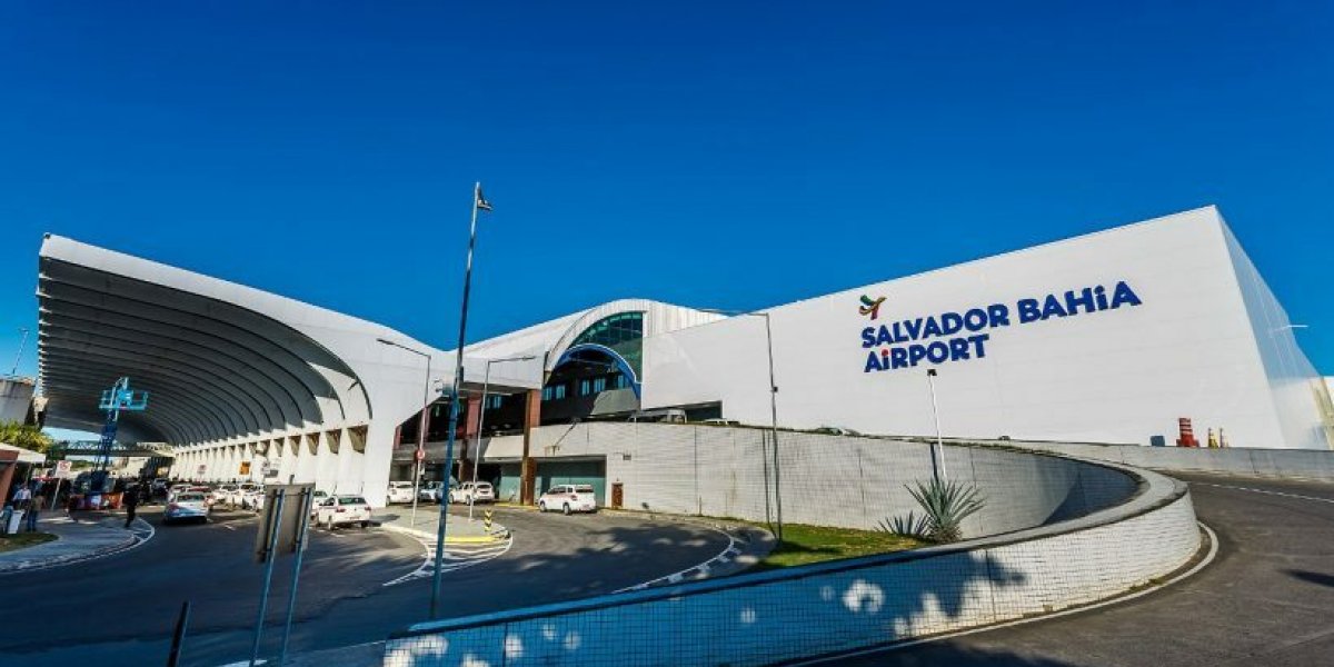Homem é preso após tentar embarcar com documentos falsos no Aeroporto de Salvador