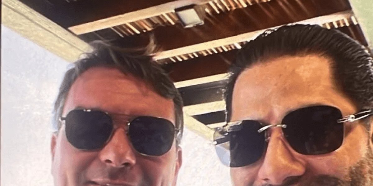 Flávio Bolsonaro nega foto com sicário e diz ser montagem feita por inteligência artificial