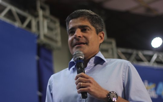ACM Neto destaca a importância de uma boa composição política e admite equívocos
