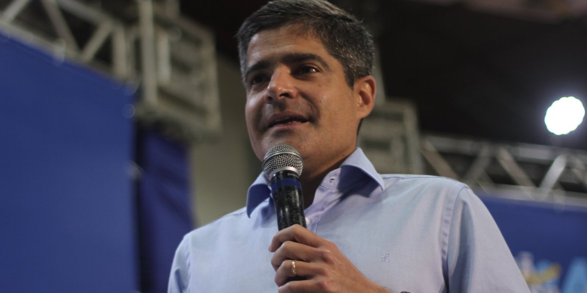 ACM Neto destaca a importância de uma boa composição política e admite equívocos
