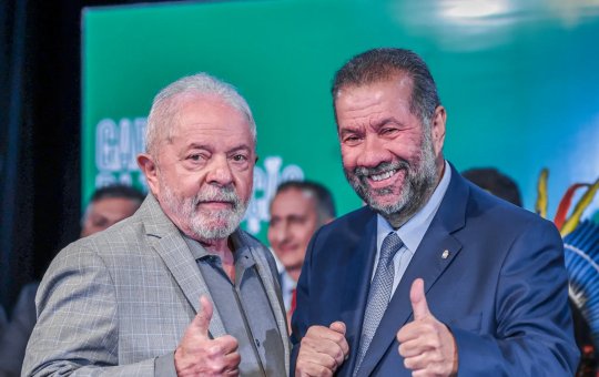 PDT oficializa apoio à reeleição de Lula para a disputa presidencial de outubro