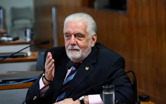 Jaques Wagner é intimado pela PF para depor em investigação sobre suposta propina do Banco Master