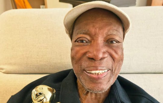 Milton Nascimento recebe alta hospitalar após cinco dias internado por quadro de pneumonia