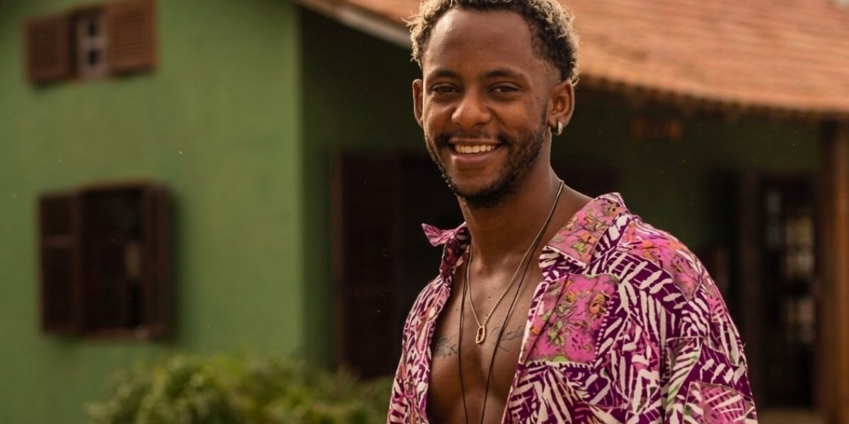 Justiça afasta seis policiais denunciados por morte de guia turístico durante operação em Caraíva