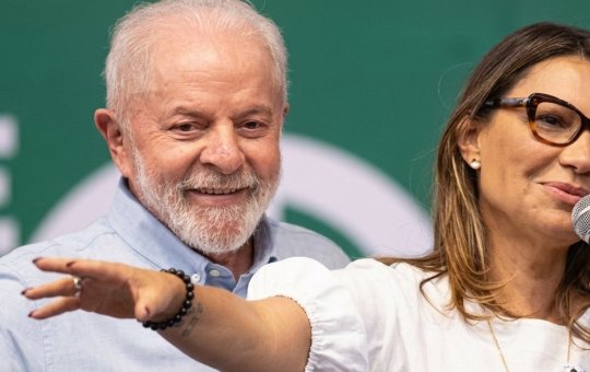 Janja revela que cogitou abandonar agenda pública após polêmica na China