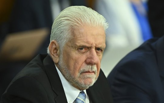 PF detalha investigação contra Jaques Wagner e aponta 74 ligações com ex-sócio do Banco Master