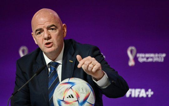 Após pressão, presidente da FIFA desiste de projeto para a Copa do Mundo
