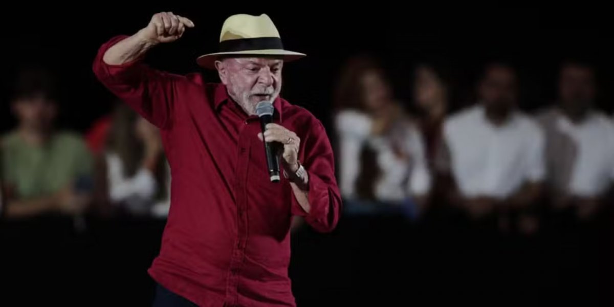 Lula afirma que extrema direita não voltará ao poder enquanto ele estiver vivo