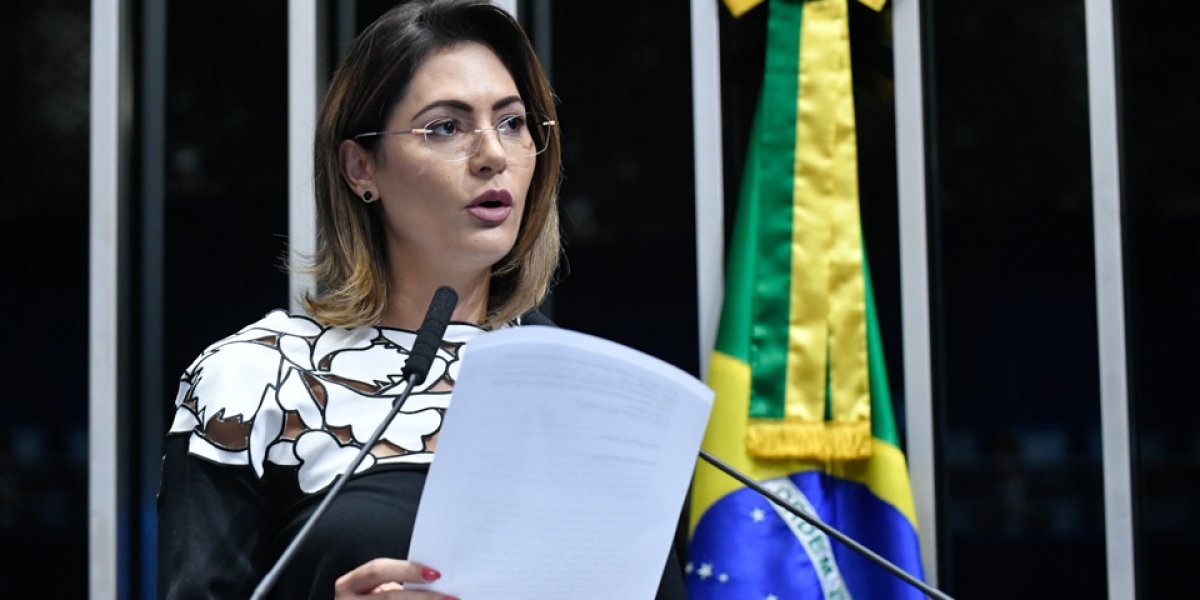 Segundo Bia Kicis, Michelle Bolsonaro será candidata ao Senado pelo Distrito Federal