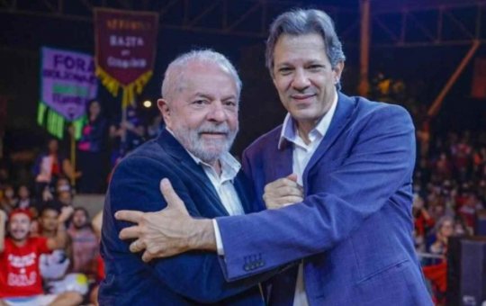 Haddad afirma que campanha de Lula defenderá soberania e combaterá fake news