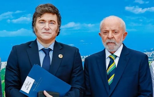 Milei volta a atacar Lula e chama presidente brasileiro de "ladrão" e "corrupto" em entrevista 
