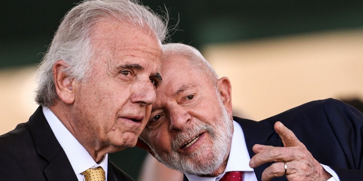 Ministro da Defesa José Múcio ironiza possível invasão dos EUA: "Abriria o portão"