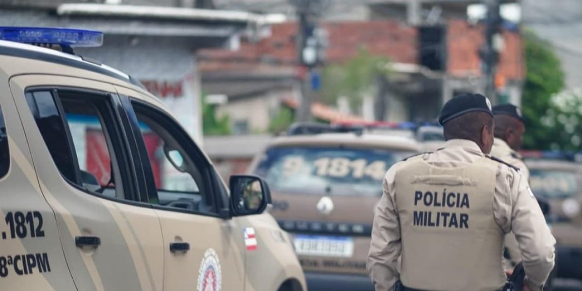 Operação em Pernambués termina com dois presos e protesto após idoso ser baleado