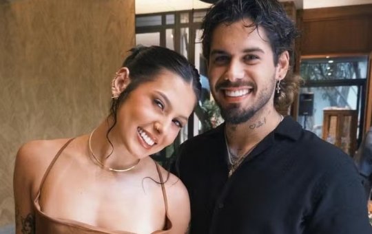 Ana Castela responde a recado de Zé Felipe em show: "As boiadeiras fazem os goianos xonar"
