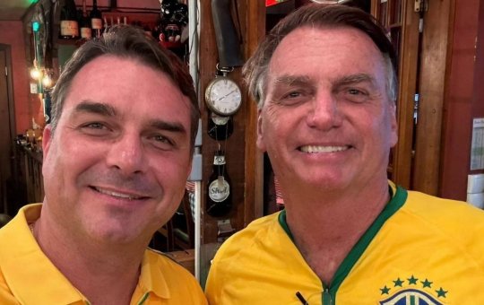 Flávio escreve carta para Bolsonaro no Dia dos Pais: “Tô com saudade de ouvir sua voz”