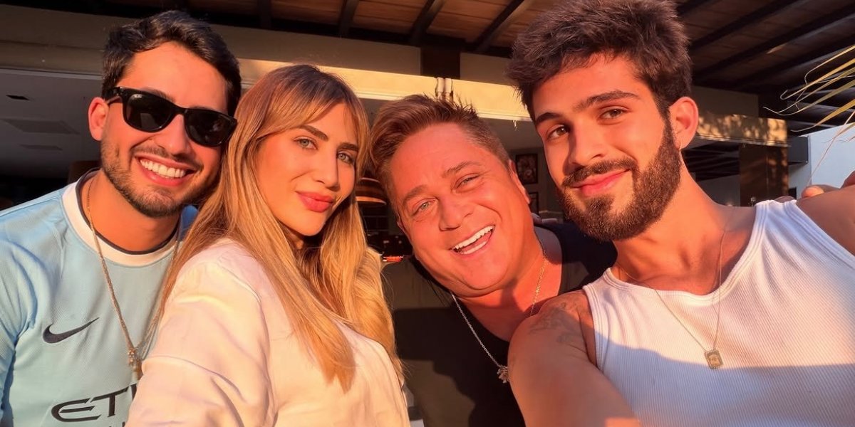 Leonardo é surpreendido por três dos seis filhos em almoço especial no Dia dos Pais