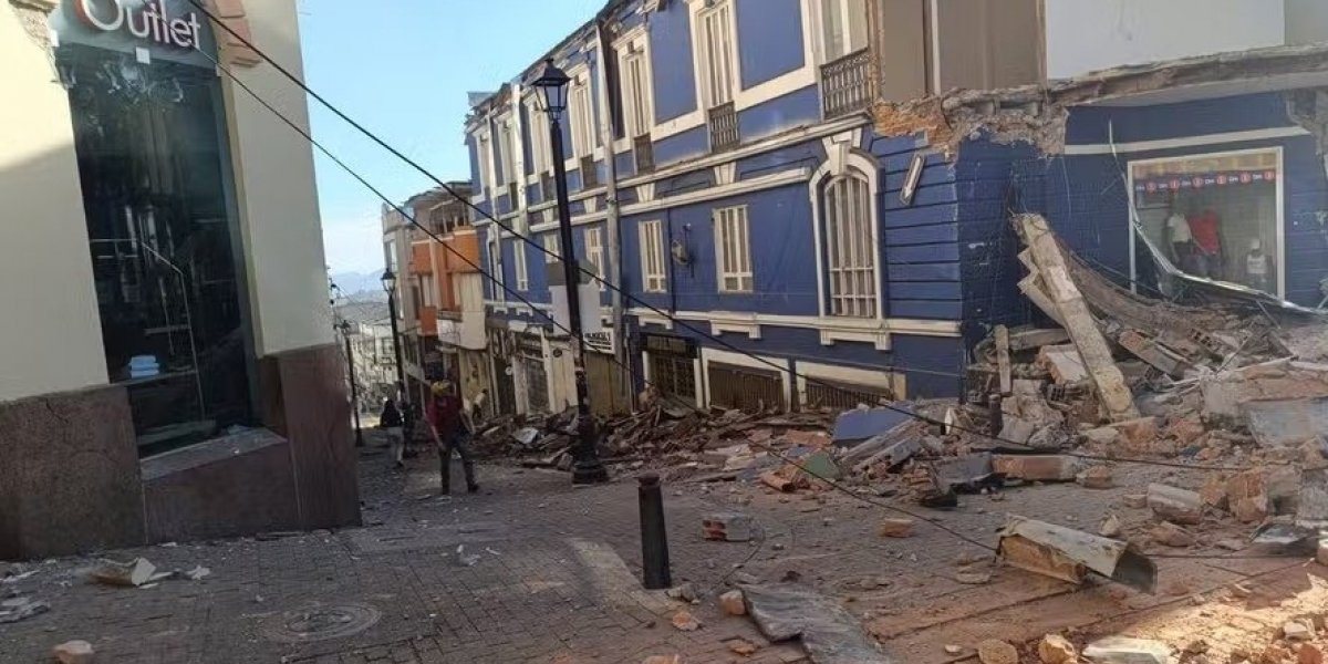 Terremoto de magnitude 7,4 deixa ao menos 20 mortos na Colômbia