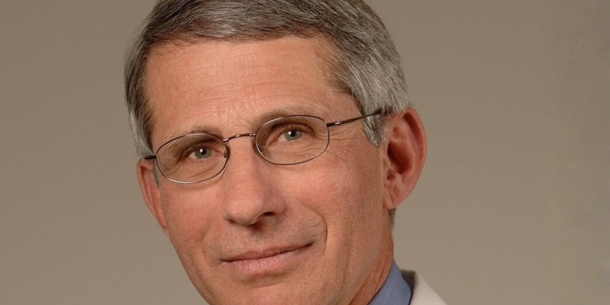 Quem é Anthony Fauci e por que ele voltou ao centro da polêmica sobre a Covid-19