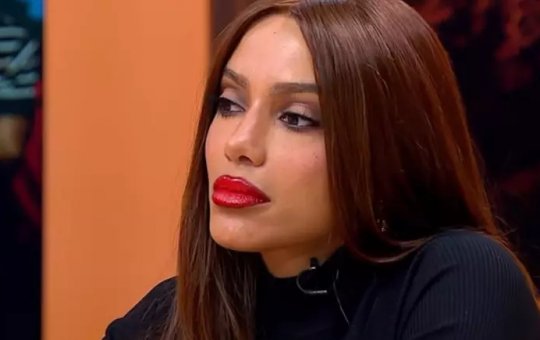 Anitta explica demora para se posicionar nas eleições: “Gosto de saber o que estou falando”