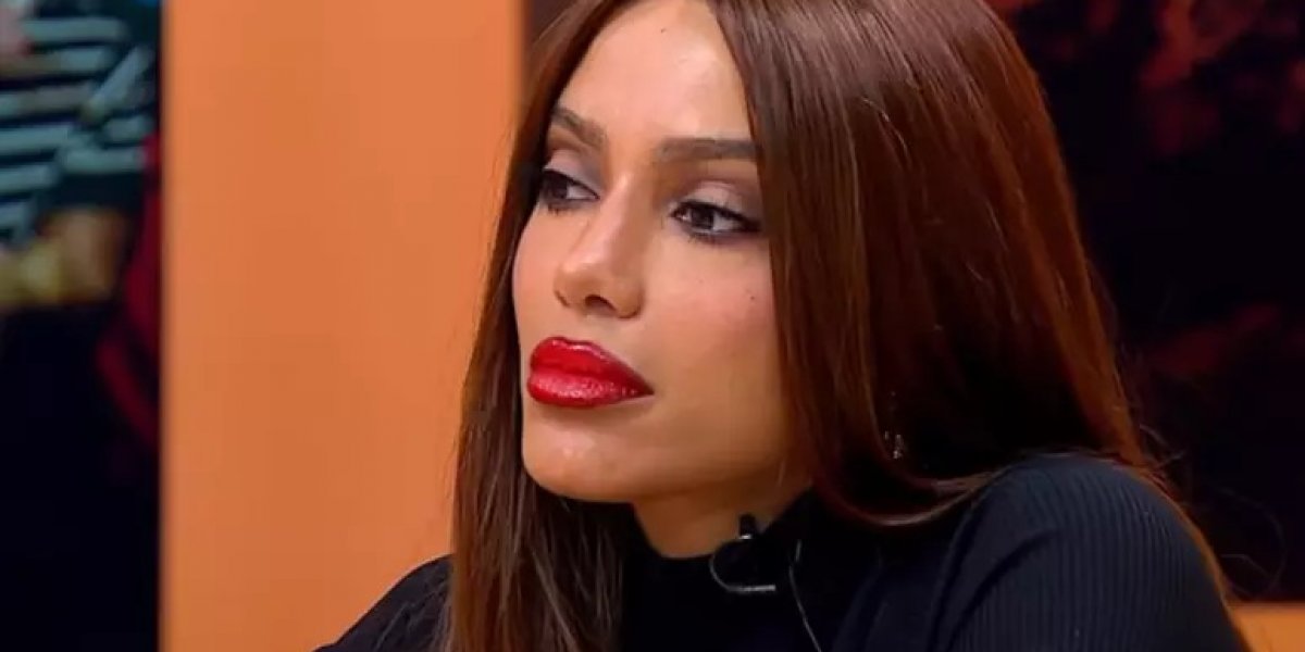 Anitta explica demora para se posicionar nas eleições: “Gosto de saber o que estou falando”