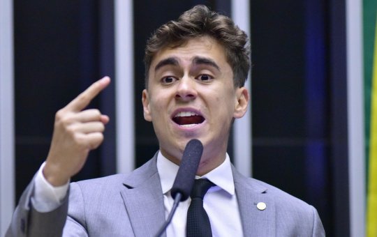 Nikolas Ferreira critica decisão do TJSP após condenação por transfobia