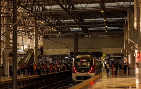 Lei que prevê vagão exclusivo para mulheres no metrô de Salvador volta a vigorar após decisão do TJ-BA