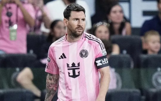 Dias após morte do pai, Messi volta a atuar pelo Inter Miami