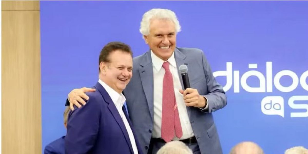 Presidente do PSD vê Flávio Bolsonaro com “chance zero” e afirma que Centrão apoia Lula