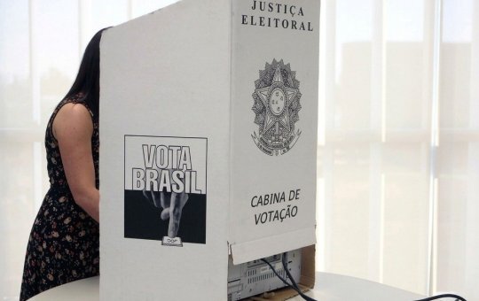 Voto feminino representa maioria do eleitorado e ganha peso na disputa presidencial