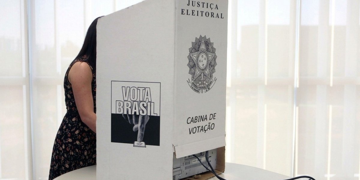 Voto feminino representa maioria do eleitorado e ganha peso na disputa presidencial
