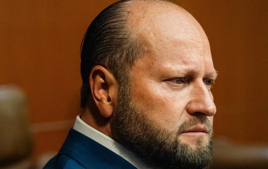 Nelson Wilians se afasta de escritório após ser alvo da PF em operação que envolve bets