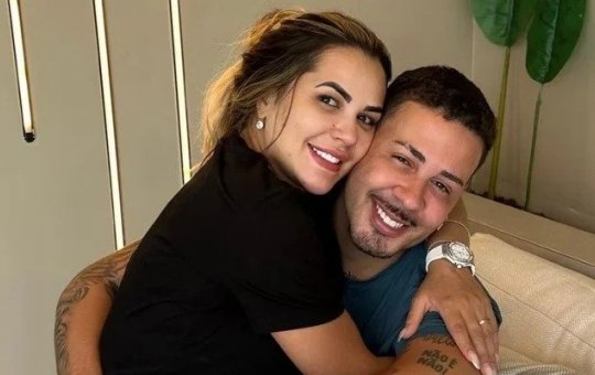 Carlinhos Maia se emociona ao lembrar de Deolane Bezerra: “Morro de saudade”
