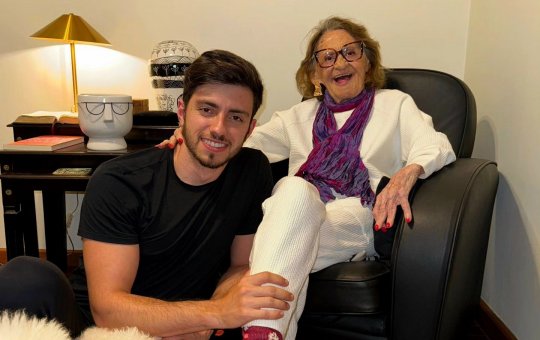 Bisneto de Laura Cardoso se despede da atriz nas redes sociais: “Minha estrela”